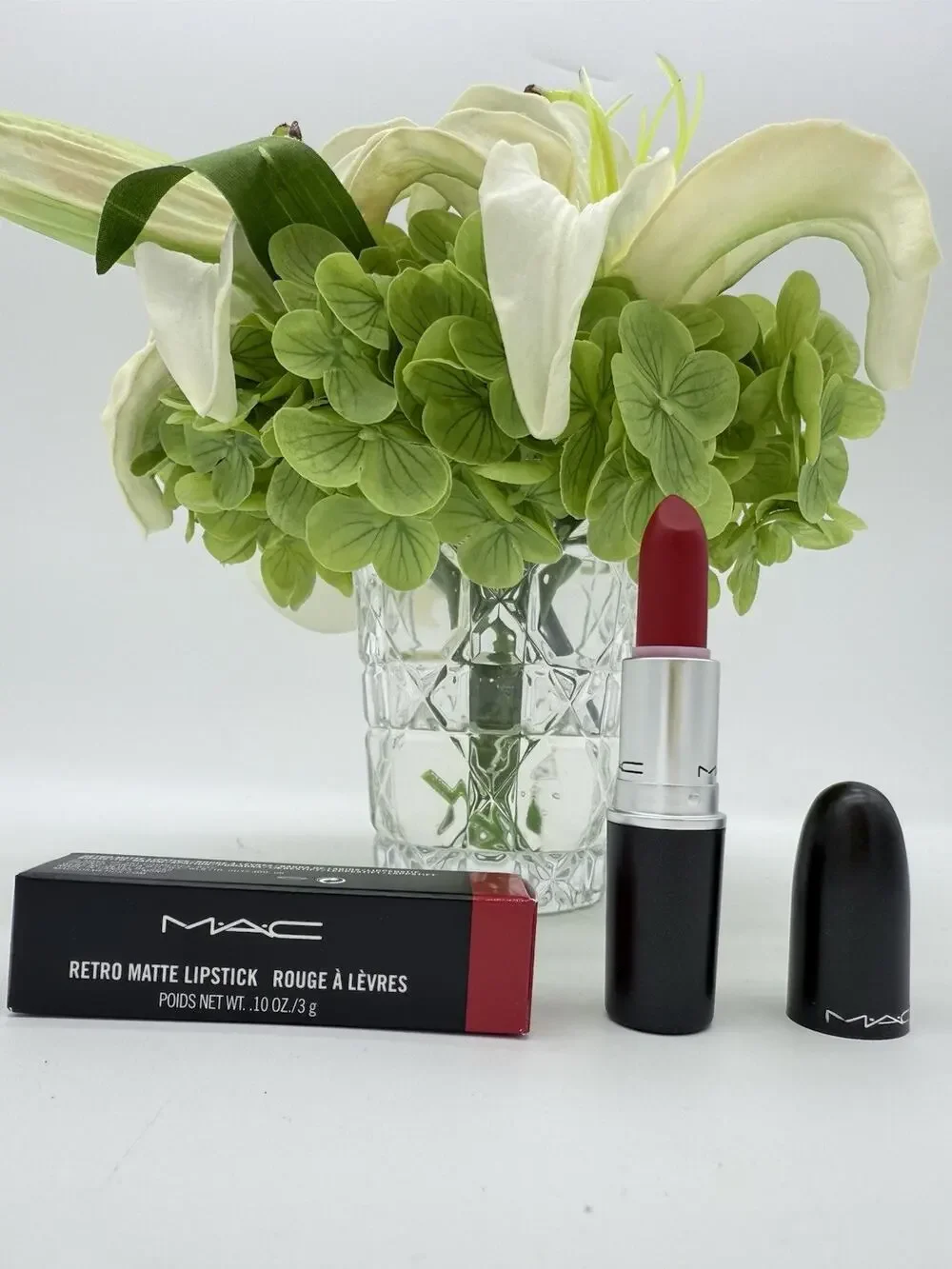 MAC Retro Matte Lipstick 707 RUBY WOO Red - 0.1 oz / 3g